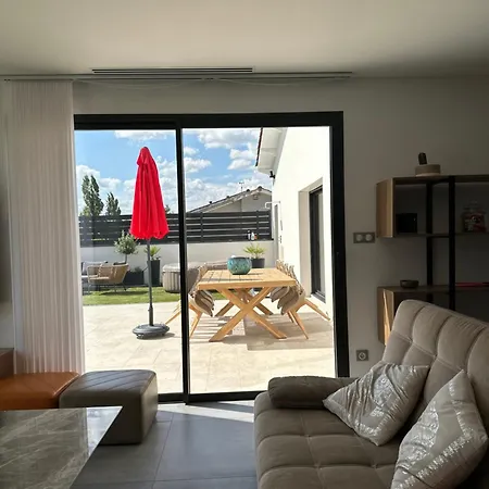 Willa Villa Sainte-Eulalie (Gironde)